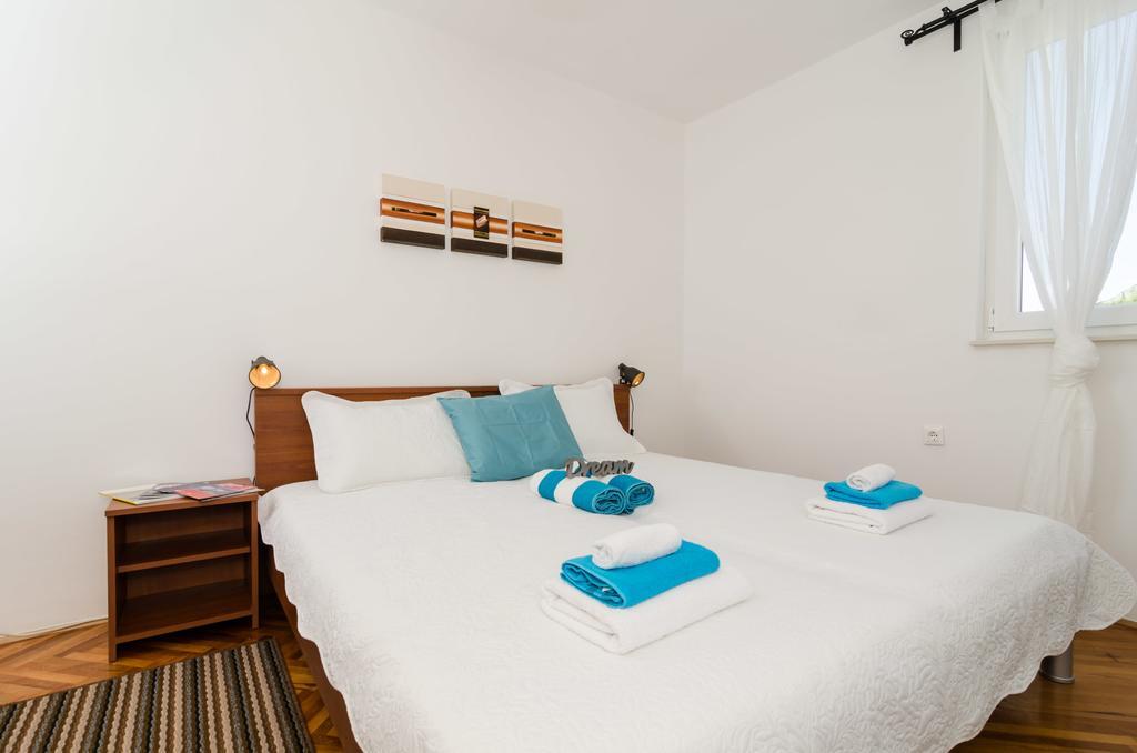 דוברובניק Nives Central Lodge מראה חיצוני תמונה